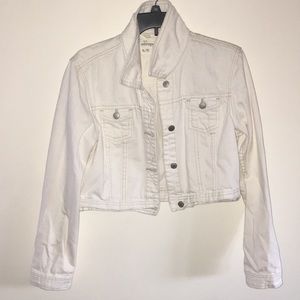 White denim jacket 🖤